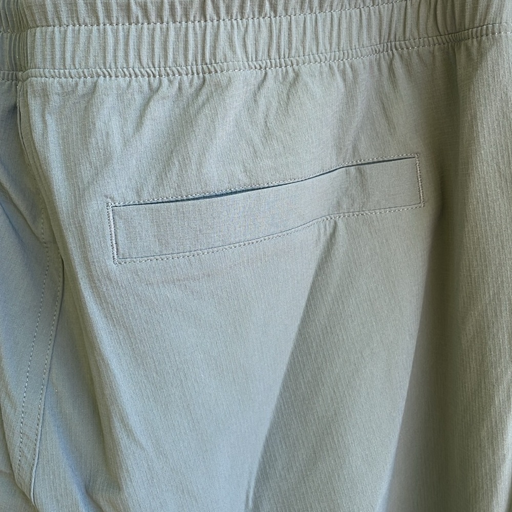 GapFit Pants - Picture 6 of 8